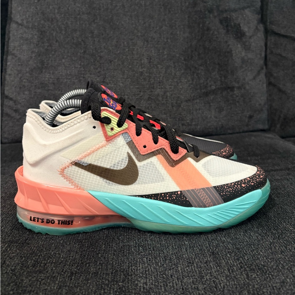 Nike LeBron XVIII Low GS Space Jam Tune Squad Size 7Y DJ3760 115
